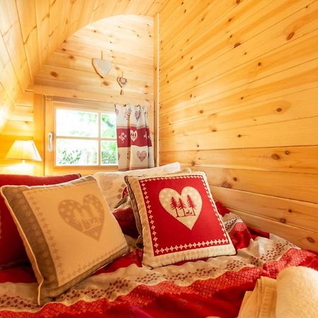 Cabane En Bois Avec Bain Nordique Asnieres-sur-Vegre Kültér fotó